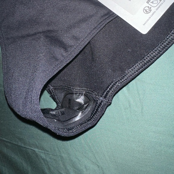 Gymshark undergarments - Picture 3 of 6